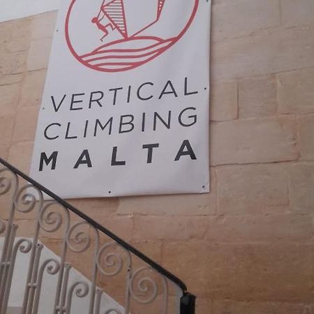 Vertical Climbing Malta Qrendi 외부 사진